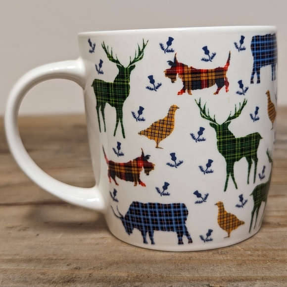 Milly Green Tartan Wildlife Mug - Picture 2 of 4